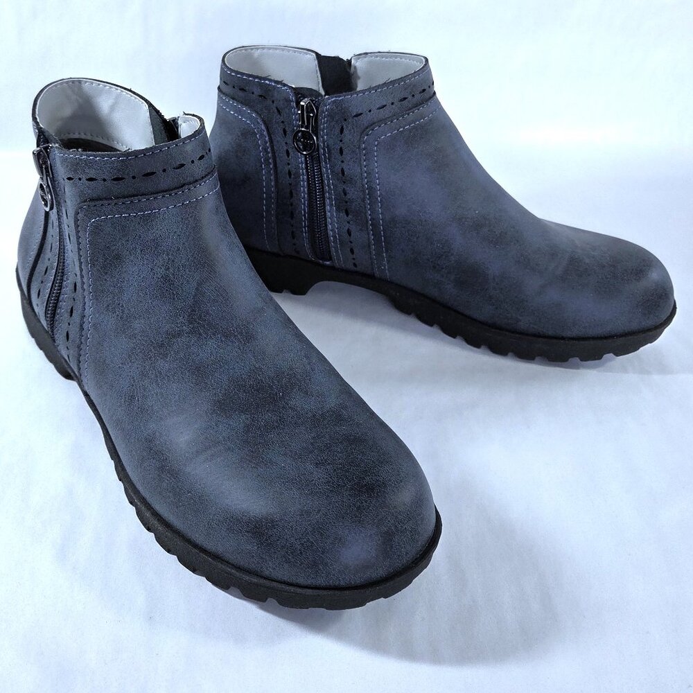 NWOT JSport by Jambu Jenna Memory Foam Weather Ready Denim Blue Boots Size 9